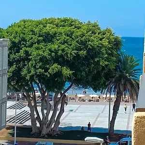 https://apartamento-victor-el-medano-tenerife.tenerifehoteles.net